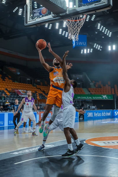 随着国内联 随着国内联