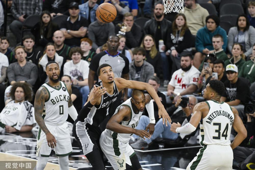 吴兴涵在中 吴兴涵在中